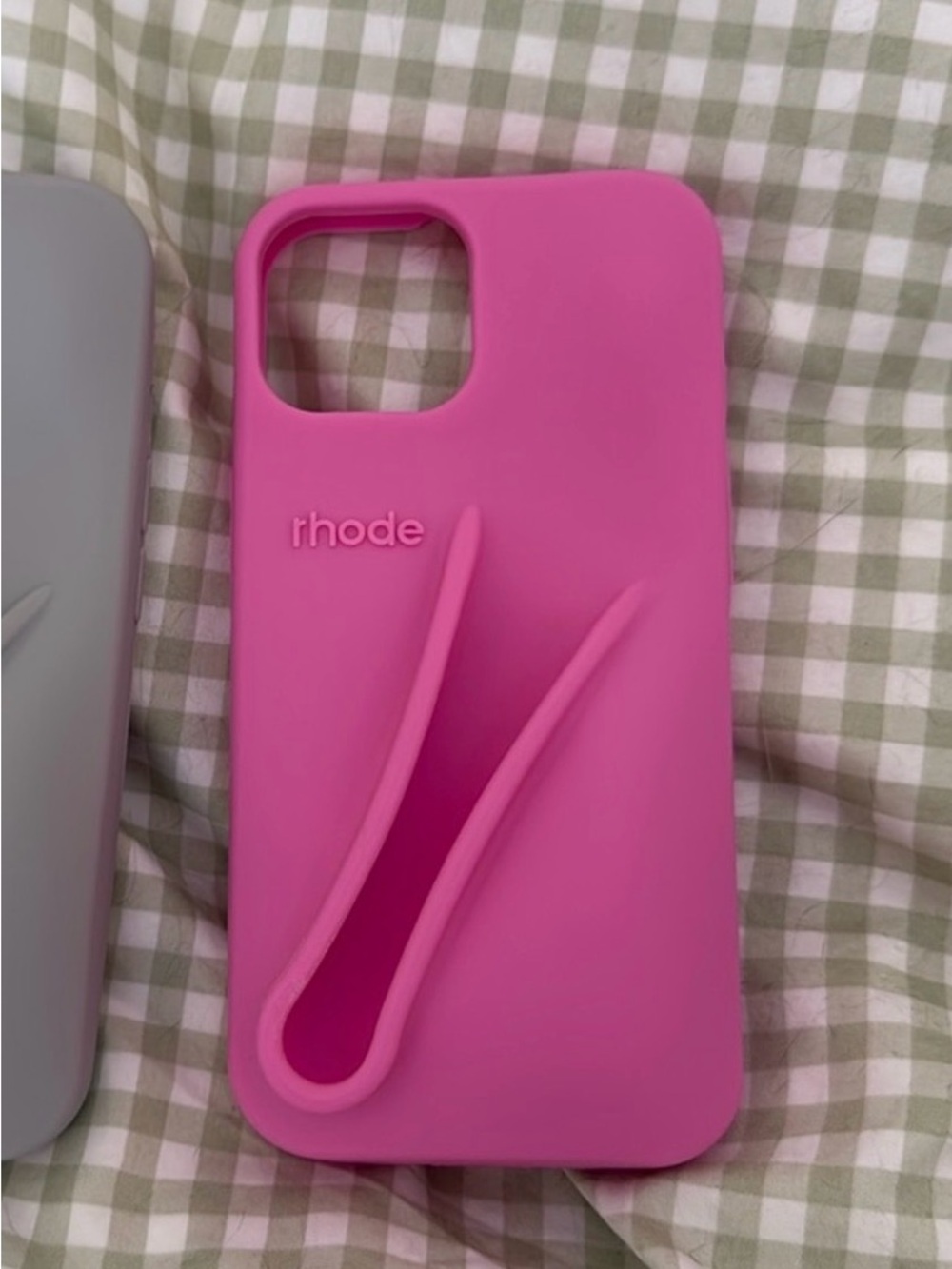 RHODE Hot Pink Silicone Lipgloss Phone Case iPhone 13, iPhone 14, iPhone 15